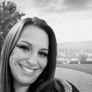 Meet your Posher, Deanna